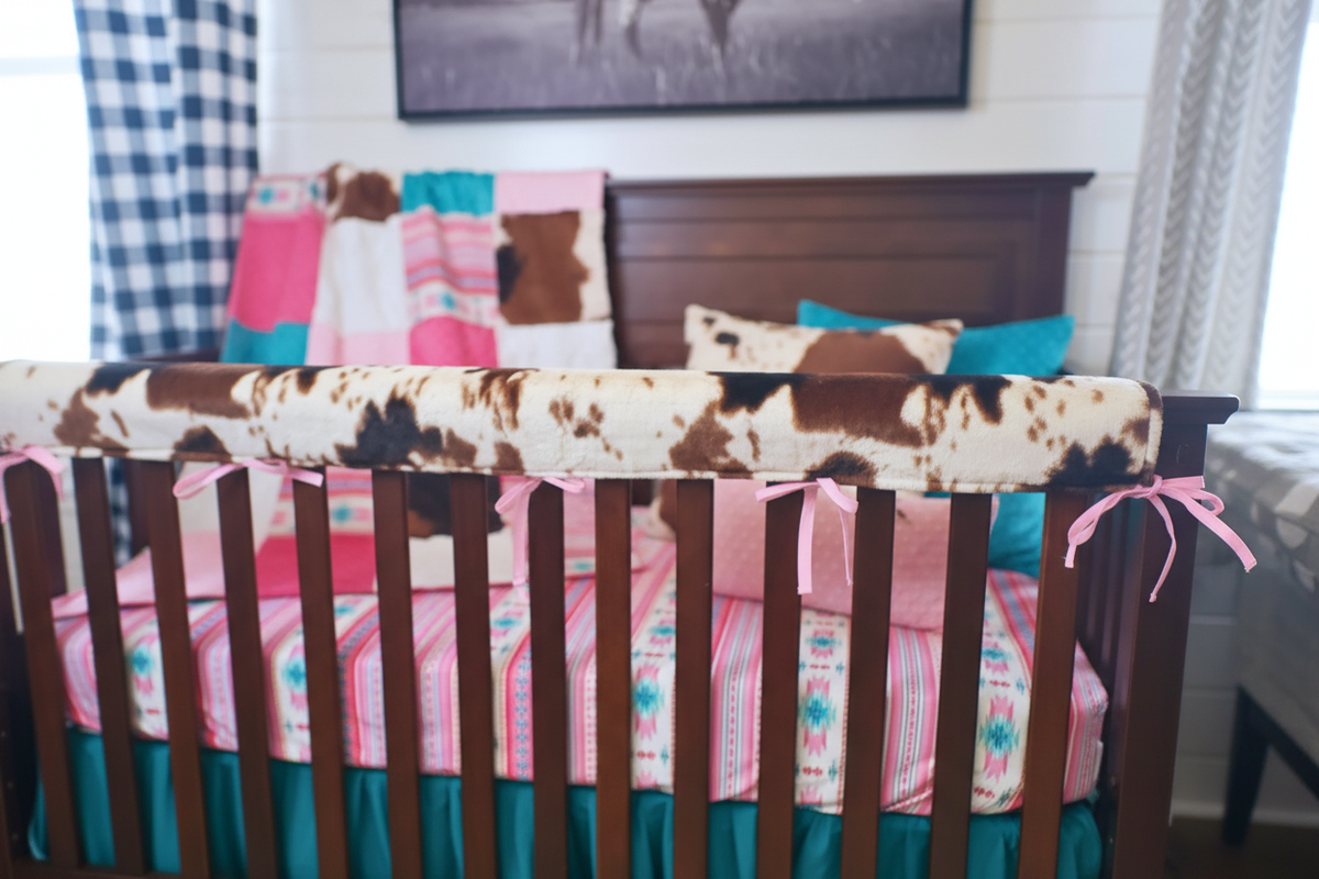 Close-up Pink Turquoise Western Bedding