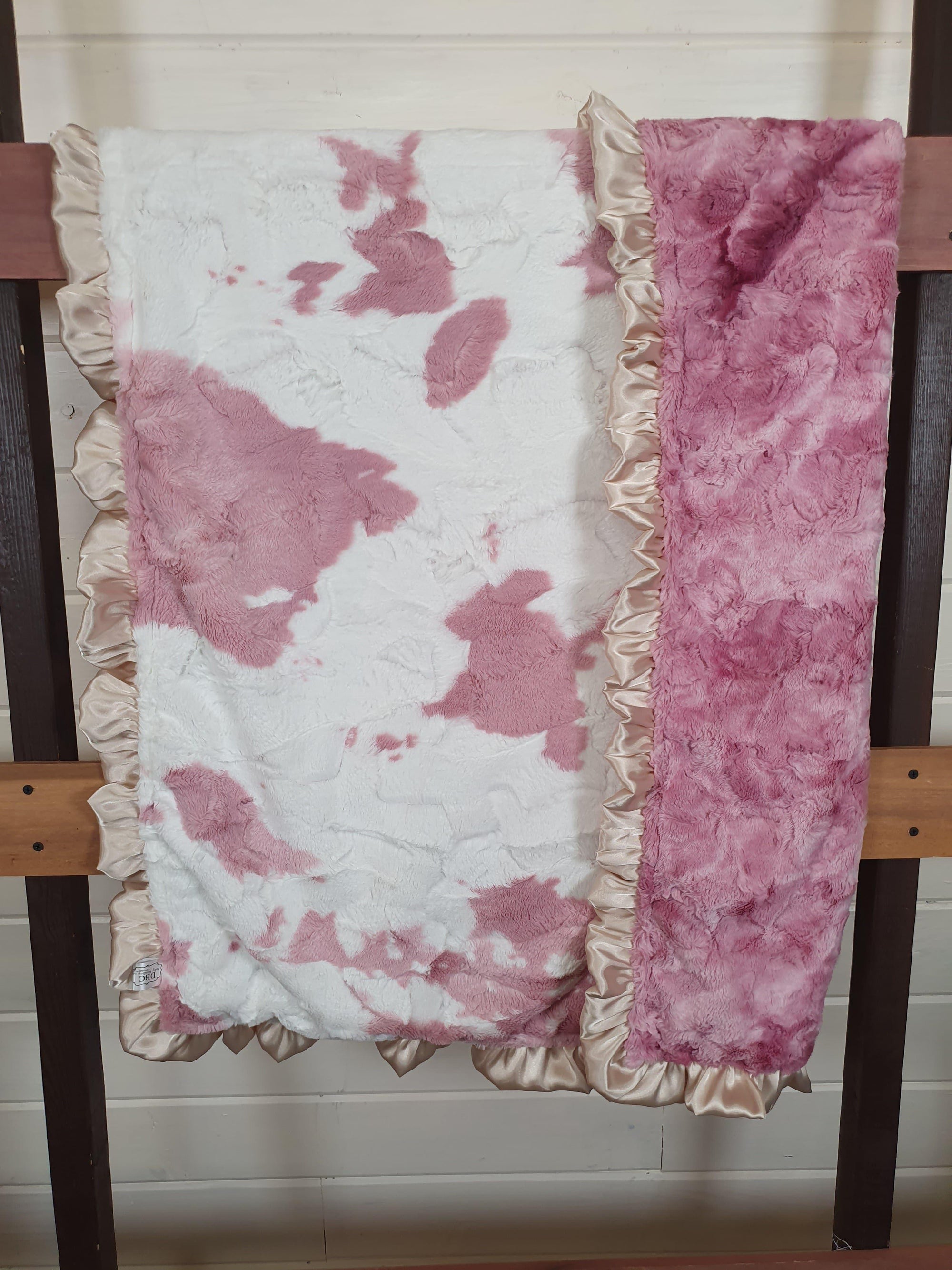 Ruffle blanket - Rose Calf - DBC Baby Bedding Co 